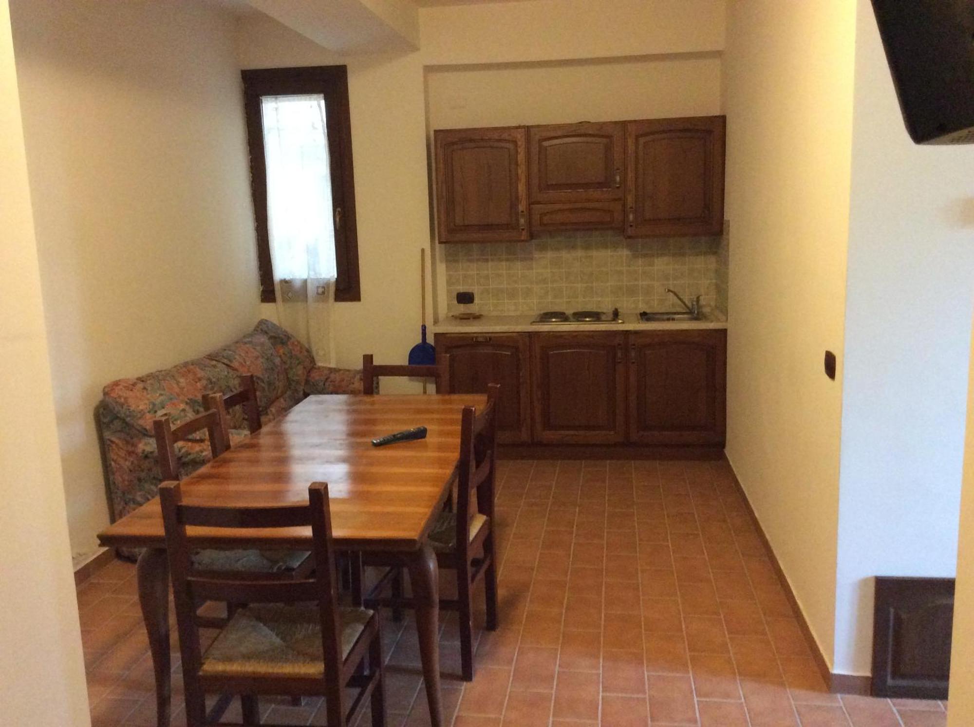 צ'לנו Hotel Il Feudo Dei Pierleoni חדר תמונה