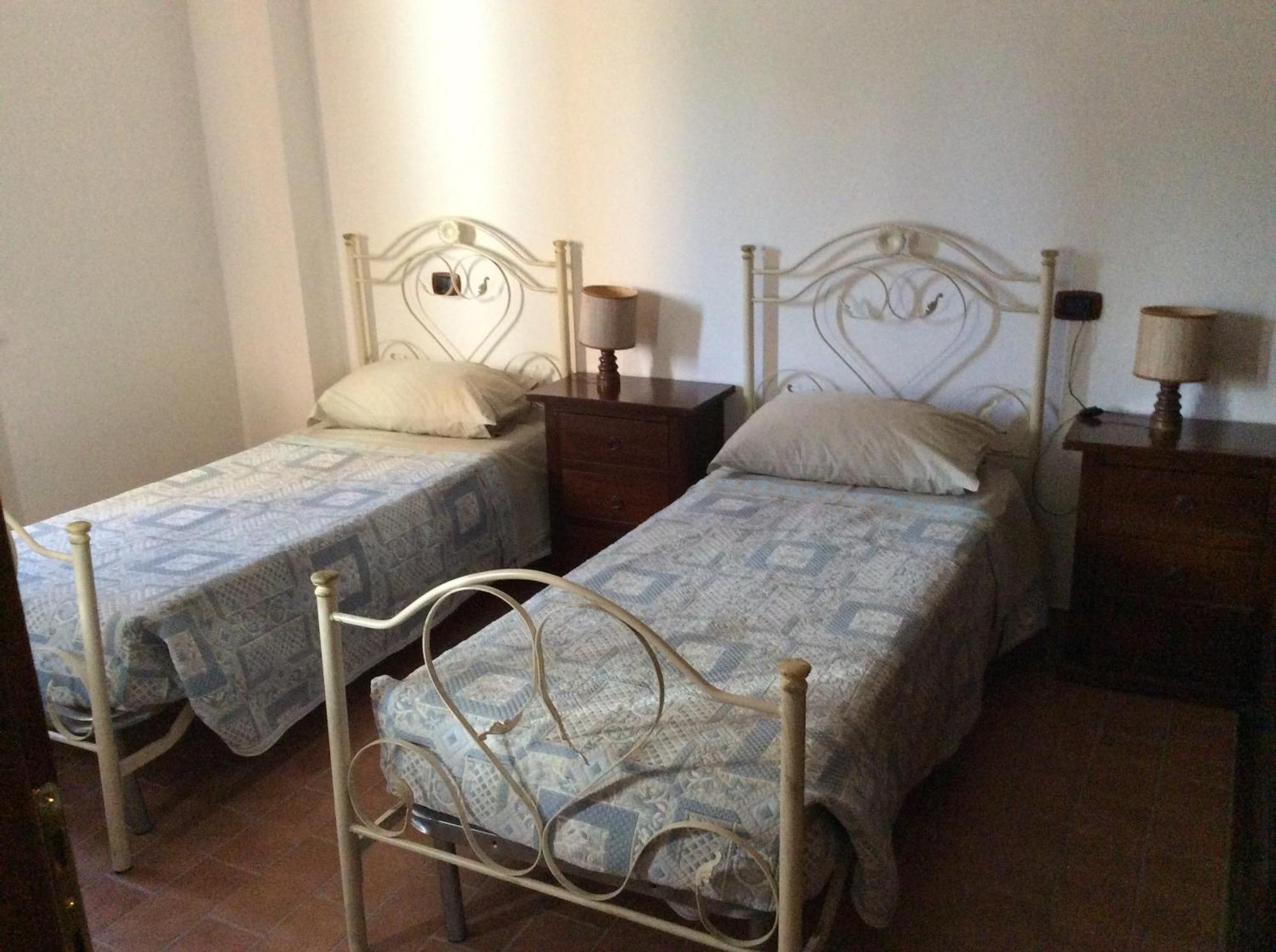 צ'לנו Hotel Il Feudo Dei Pierleoni חדר תמונה