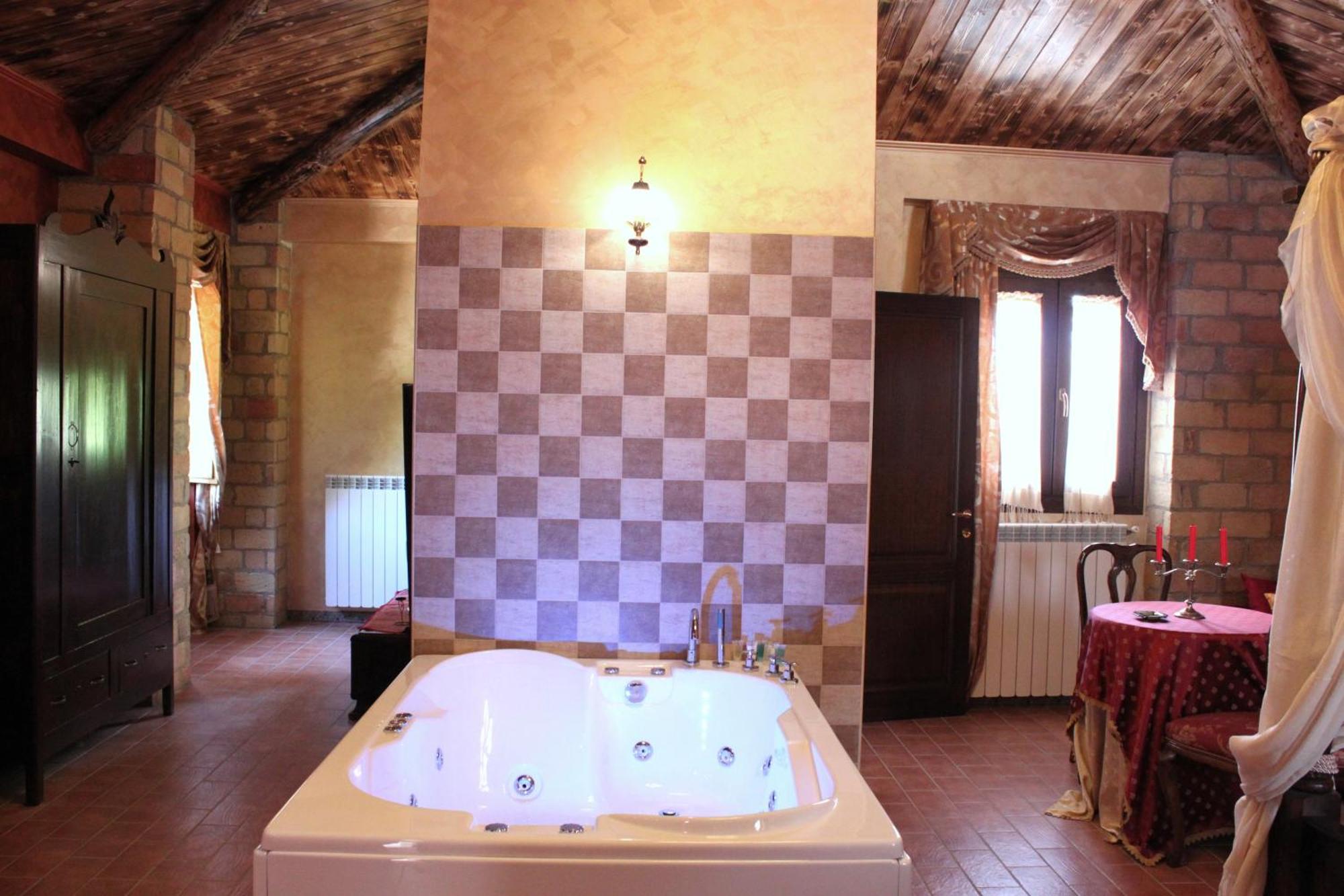 צ'לנו Hotel Il Feudo Dei Pierleoni חדר תמונה