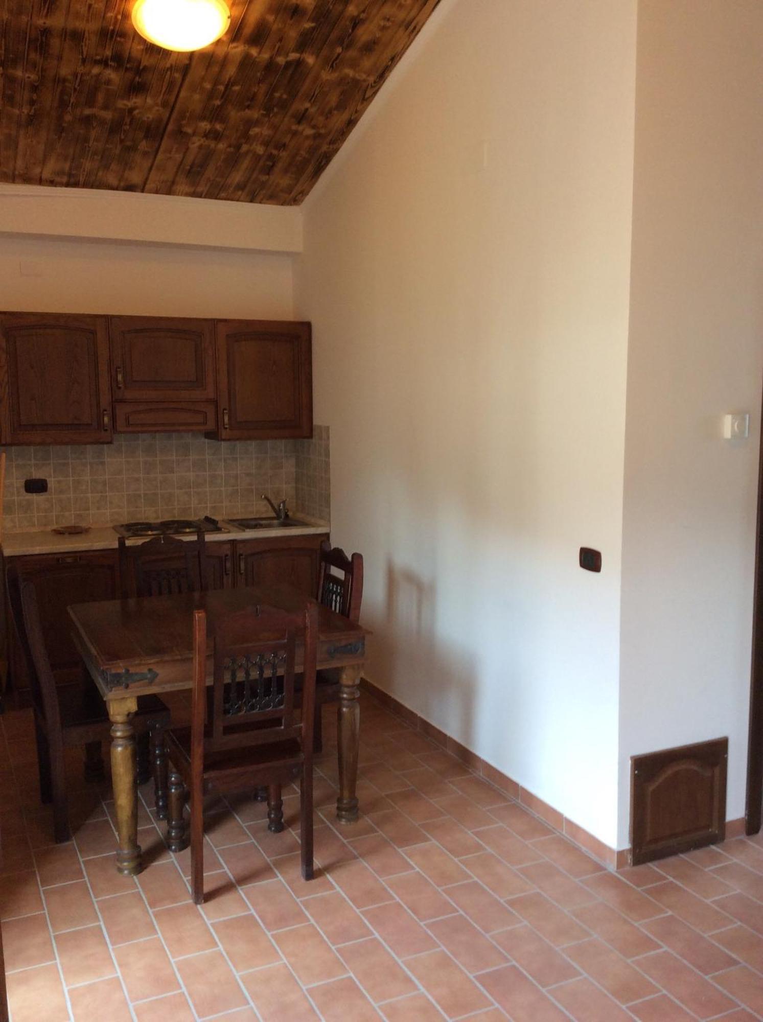 צ'לנו Hotel Il Feudo Dei Pierleoni חדר תמונה