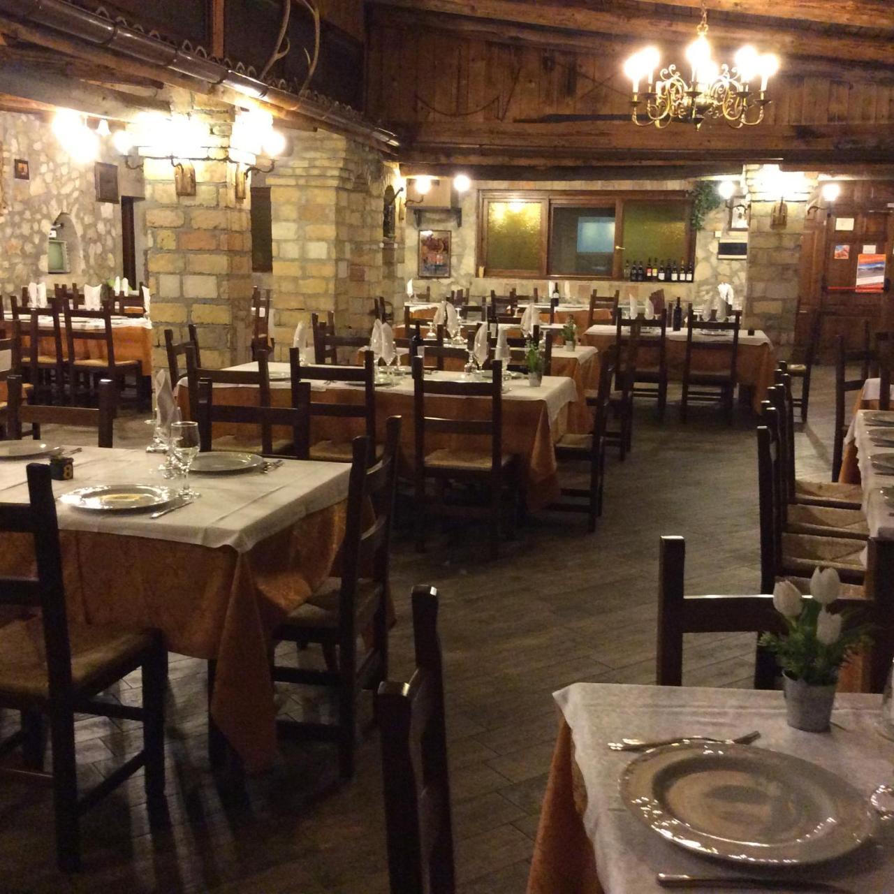 צ'לנו Hotel Il Feudo Dei Pierleoni מראה חיצוני תמונה